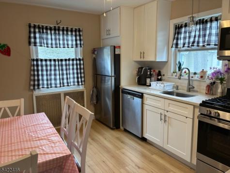 151 Conover Avenue Nutley NJ 07110