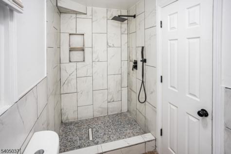 11 Ellington Street East Orange NJ 07017