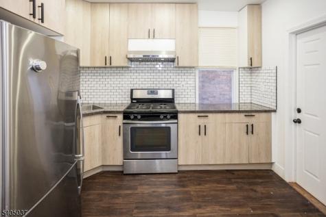 11 Ellington Street East Orange NJ 07017