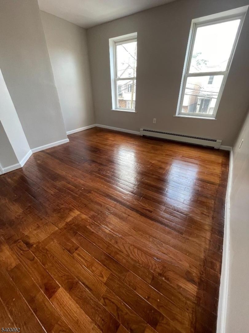 522 Mulberry Street Newark NJ 07114