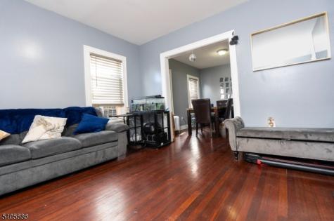 10 Glennon Place West Orange NJ 07052