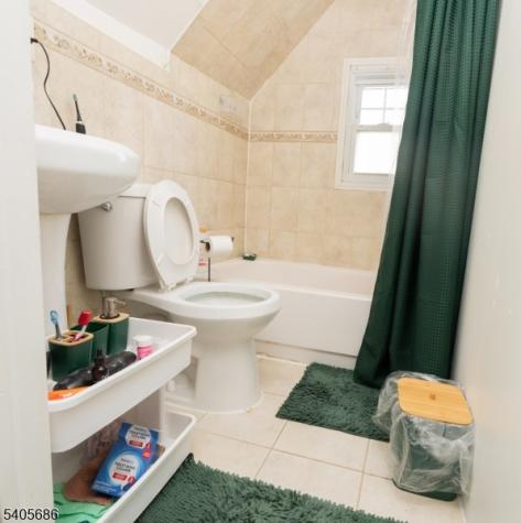 10 Glennon Place West Orange NJ 07052