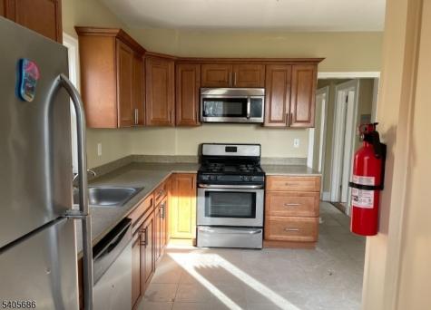 10 Glennon Place West Orange NJ 07052