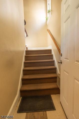 10 Glennon Place West Orange NJ 07052