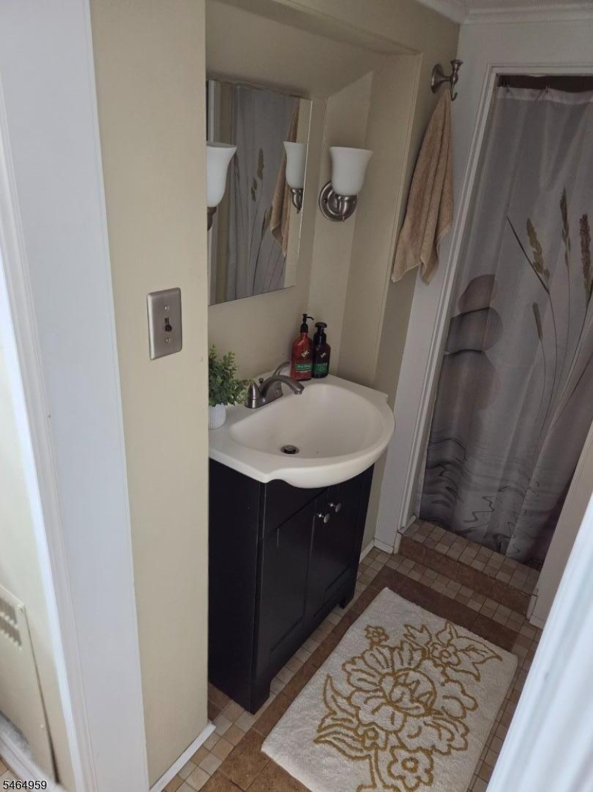 415 15TH Avenue Paterson NJ 07504