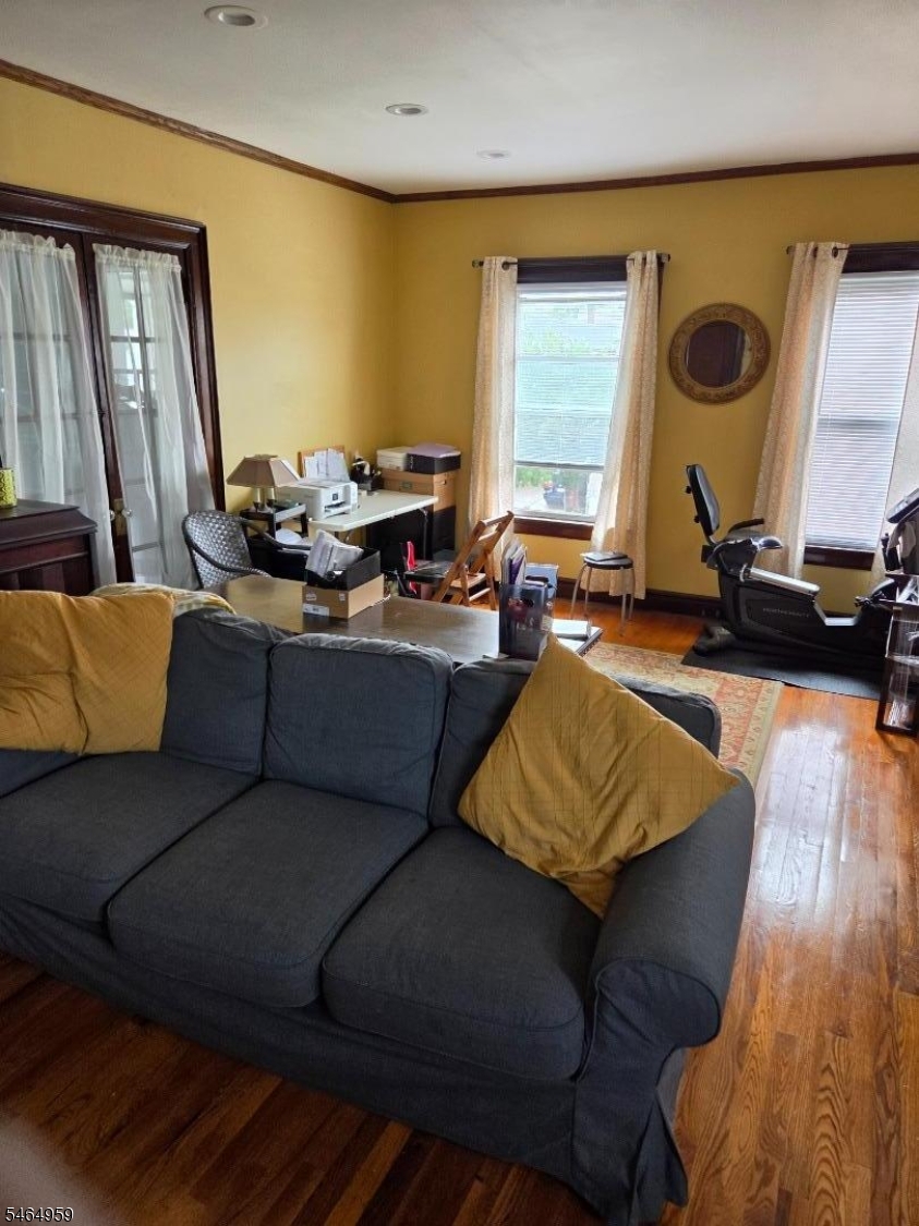 415 15TH Avenue Paterson NJ 07504