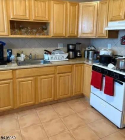 230 Niles Street Elizabeth NJ 07202