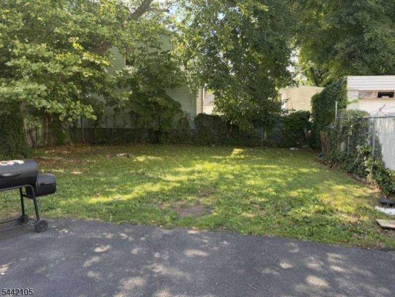 105 Western Parkway Irvington NJ 07111