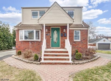 154 Orchard Street Elmwood Park NJ 07407
