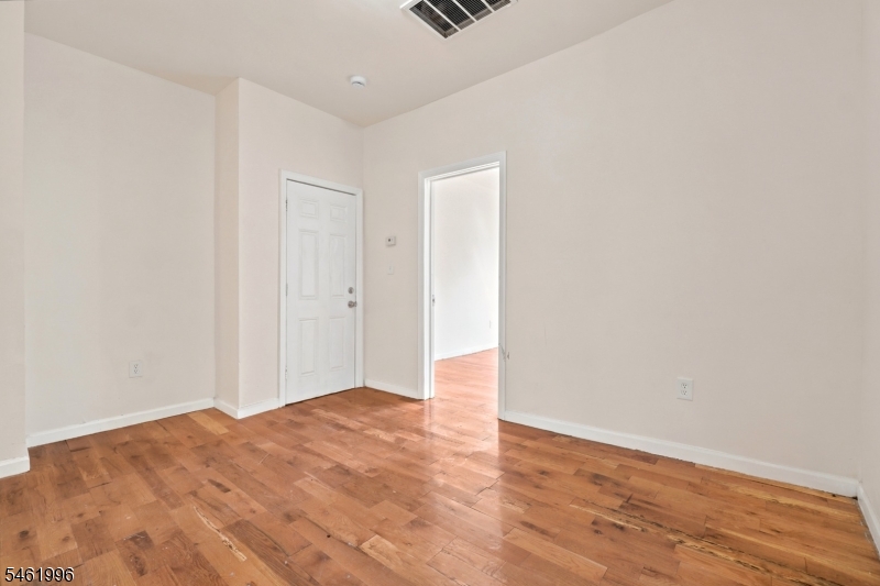 491 S 17th Street Newark NJ 07103