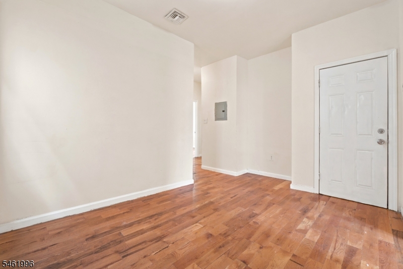 491 S 17th Street Newark NJ 07103