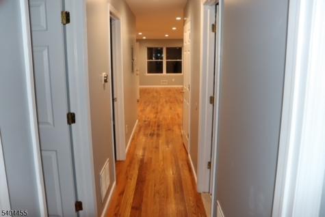 323 Bond Street Elizabeth NJ 07206