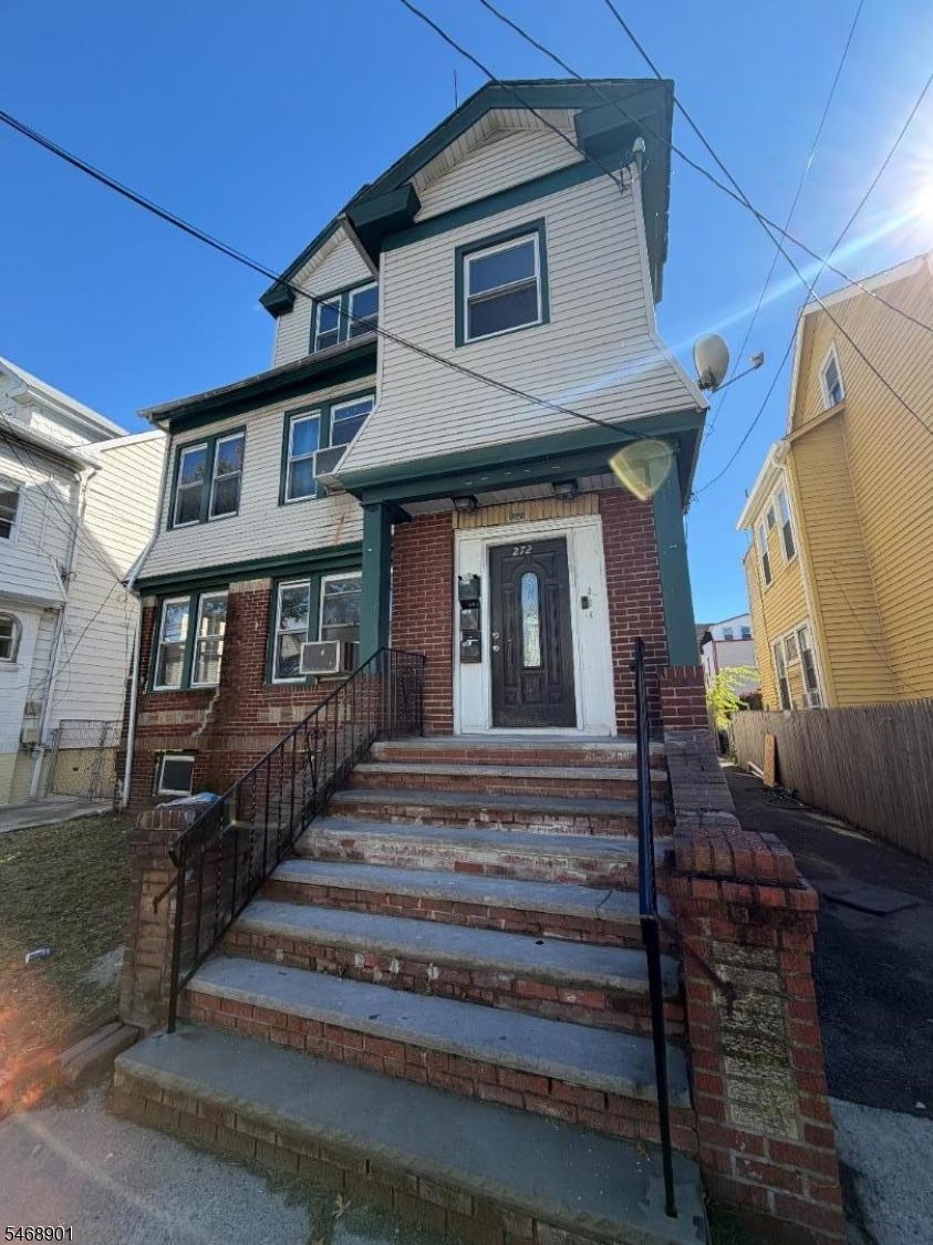 272 Wainwright Street Newark NJ 07112