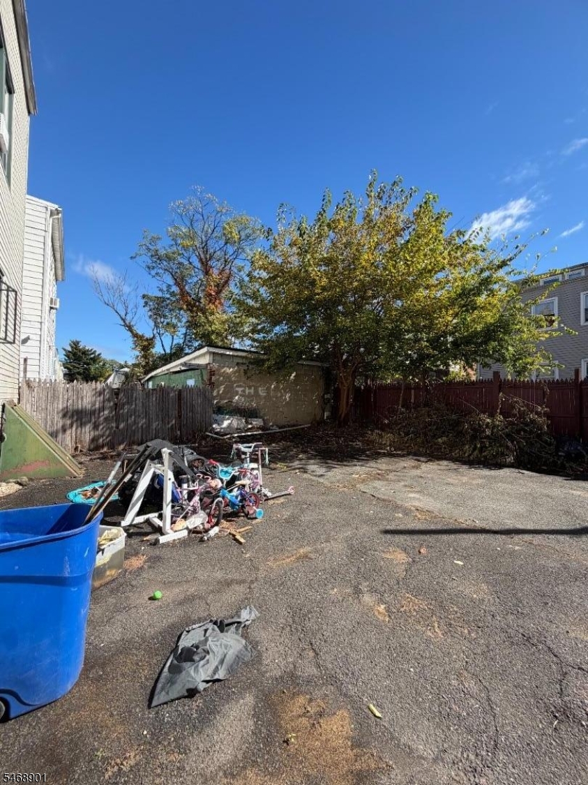272 Wainwright Street Newark NJ 07112