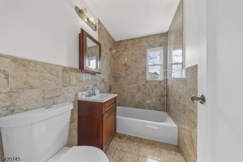 35 7TH Avenue Passaic NJ 07055