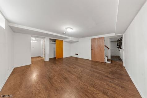 35 7TH Avenue Passaic NJ 07055
