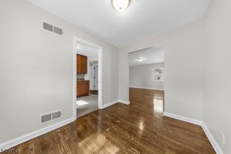 35 7TH Avenue Passaic NJ 07055