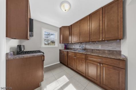 35 7TH Avenue Passaic NJ 07055
