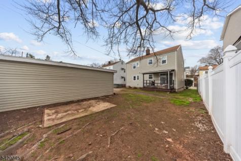35 7TH Avenue Passaic NJ 07055