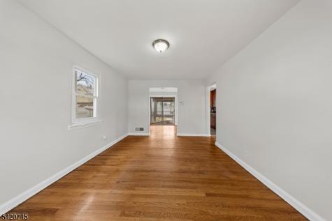 35 7TH Avenue Passaic NJ 07055