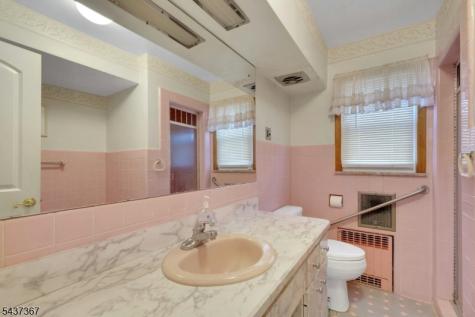 316 Sanford Avenue Lyndhurst NJ 07071