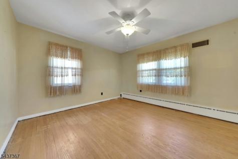 316 Sanford Avenue Lyndhurst NJ 07071