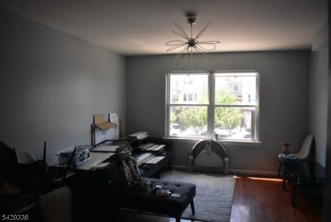 511 Broadway Elizabeth NJ 07206