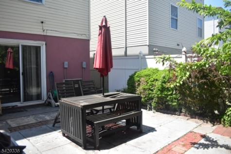 511 Broadway Elizabeth NJ 07206