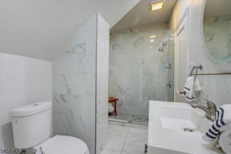 63 Carolina Avenue Newark NJ 07106