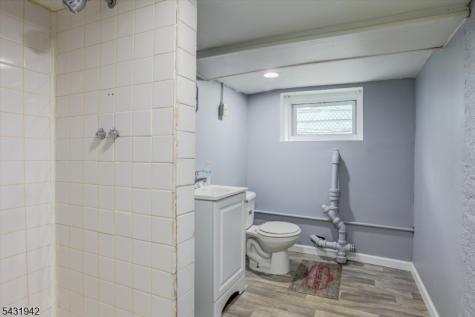 63 Carolina Avenue Newark NJ 07106
