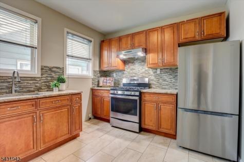 63 Carolina Avenue Newark NJ 07106