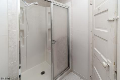 38 John Ringo Road East Amwell NJ 08551