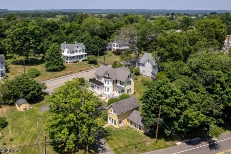38 John Ringo Road East Amwell NJ 08551