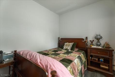 43 Maitland Place Garfield NJ 07026