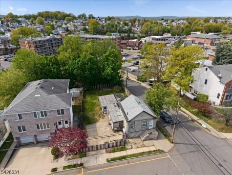 43 Maitland Place Garfield NJ 07026