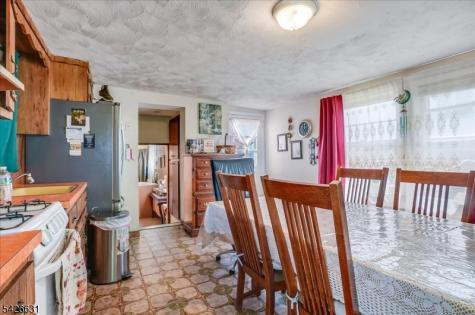 43 Maitland Place Garfield NJ 07026