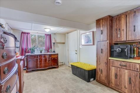 43 Maitland Place Garfield NJ 07026