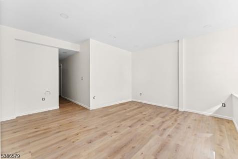 585 Mcchesney Street City Of Orange NJ 07050