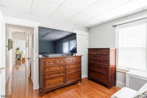 752 Market Street Paterson NJ 07513