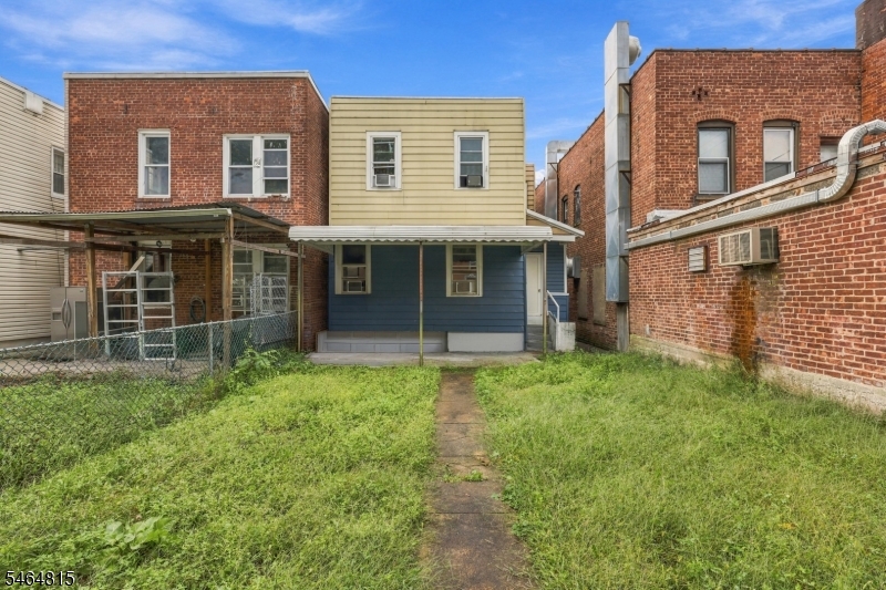 19 Summer Street Lodi NJ 07644