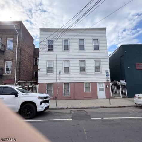 654 N 5th Street Newark NJ 07107
