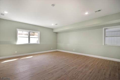 192 Amherst Street East Orange NJ 07018