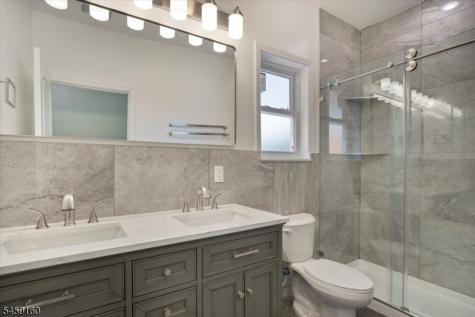 192 Amherst Street East Orange NJ 07018