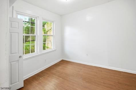 375 6TH Avenue Newark NJ 07107