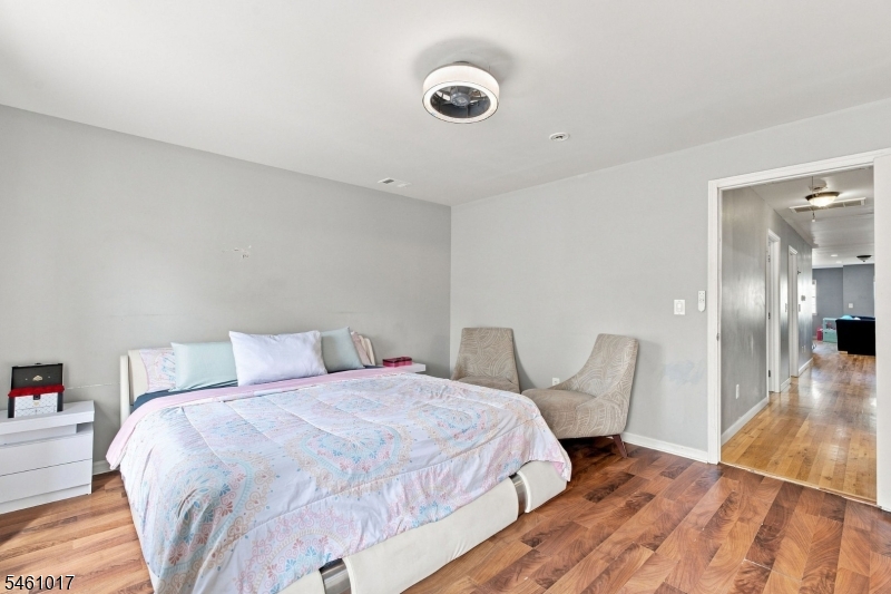 224 Pine Street Elizabeth NJ 07206