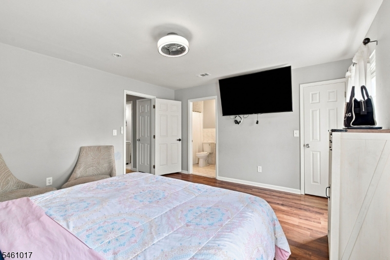 224 Pine Street Elizabeth NJ 07206