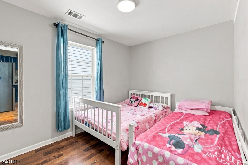 224 Pine Street Elizabeth NJ 07206
