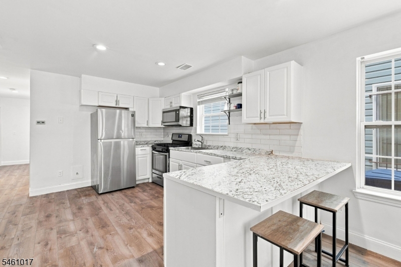 224 Pine Street Elizabeth NJ 07206