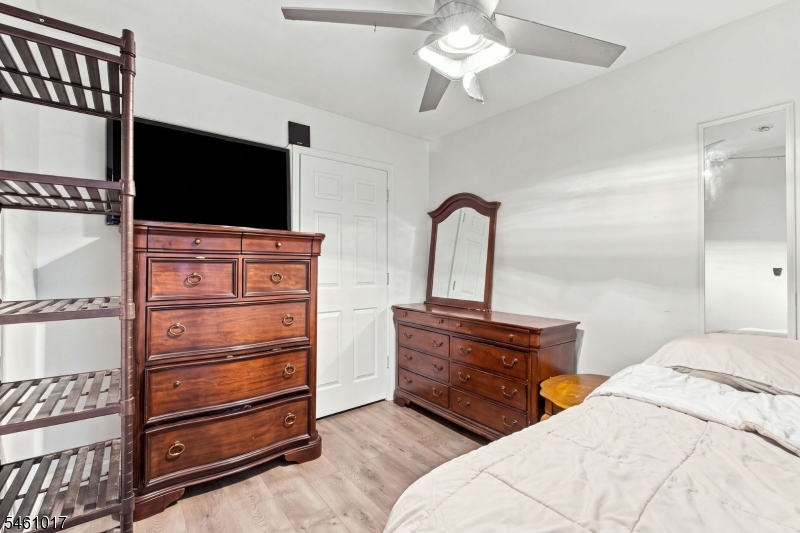 224 Pine Street Elizabeth NJ 07206