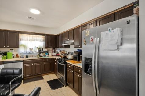 49 Crawford Street Newark NJ 07102